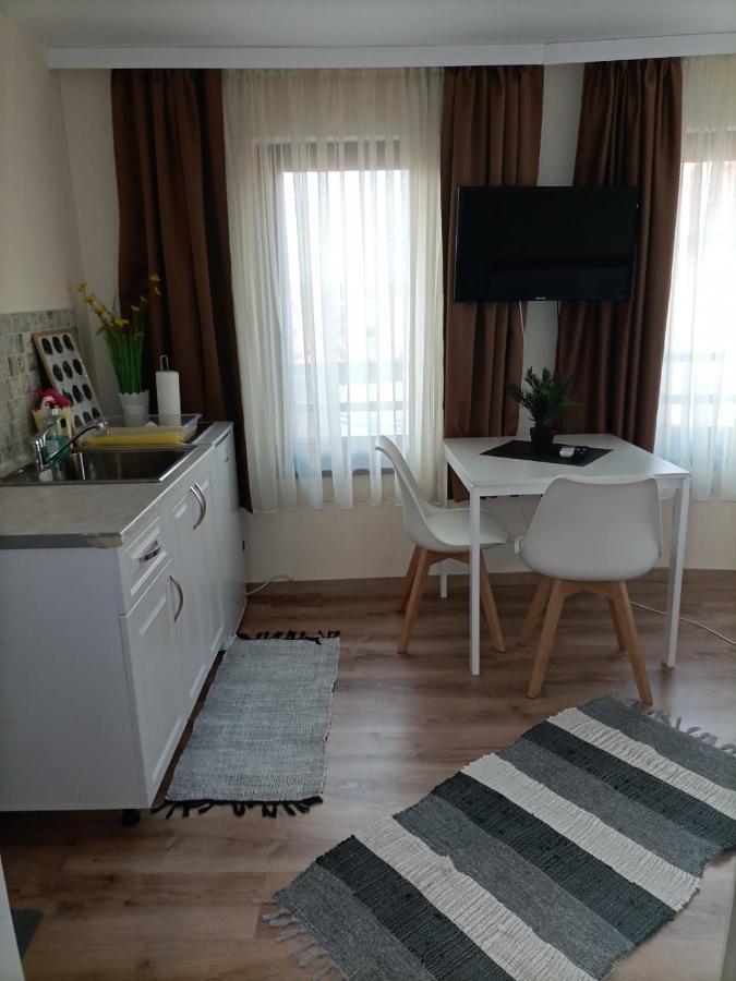Damaris Hotel Sozopol Bagian luar foto