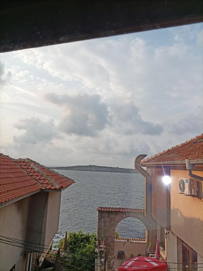 Damaris Hotel Sozopol Bagian luar foto