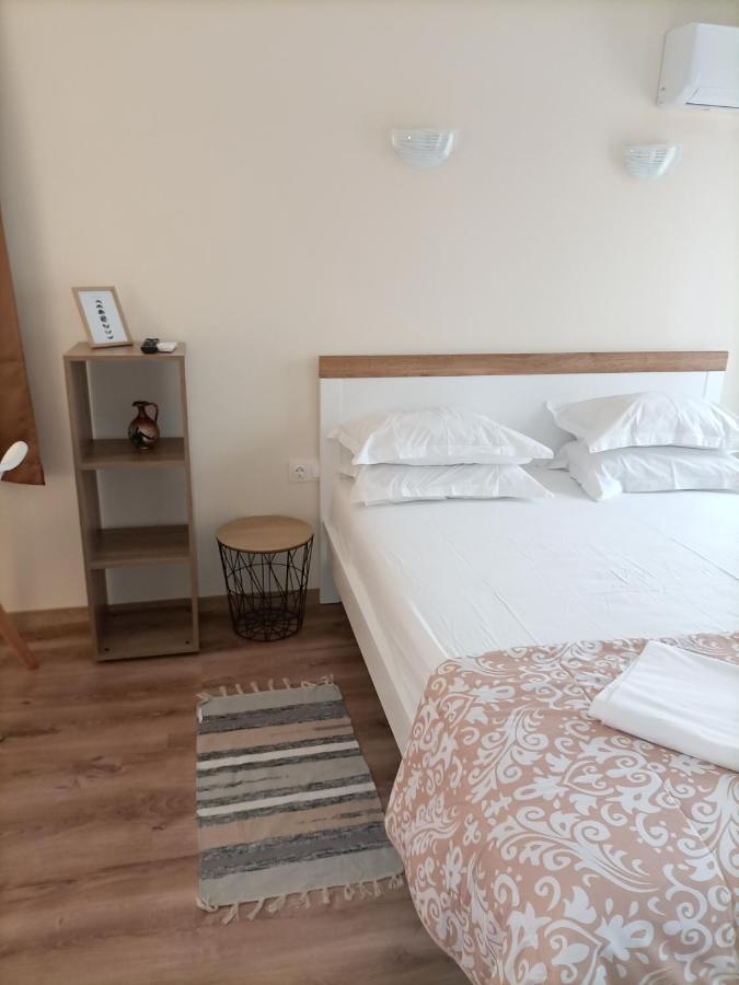 Damaris Hotel Sozopol Bagian luar foto